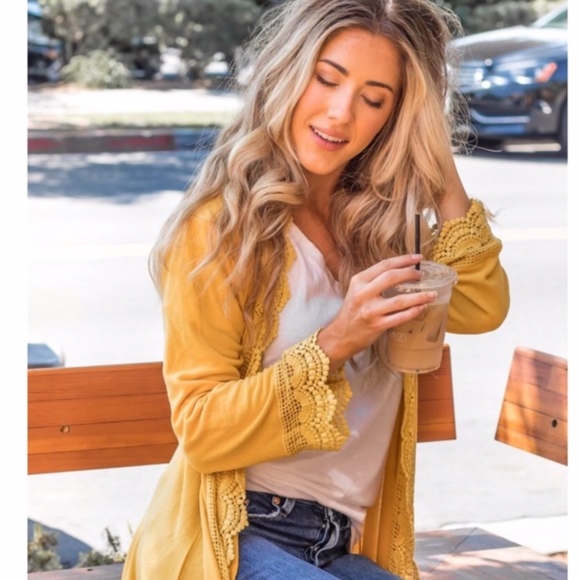 Yellow Lace trim Long Cardigan Kimono - Picture 2 of 5